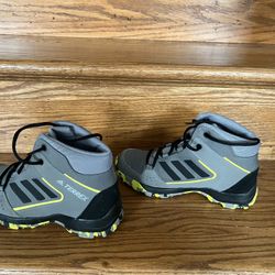 adidas Kids Terrex Hyperhiker Hiking Sneakers Shoes, Size 2 