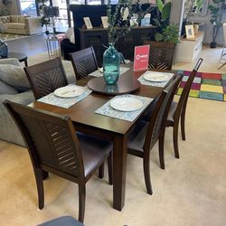 Garnett Walnut & Brown 7pc Dining Room Set