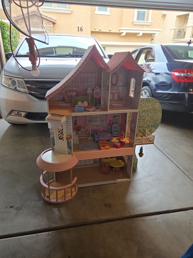 Doll House