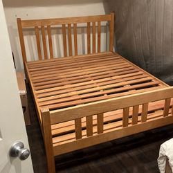 FREE queen Bed Frame 