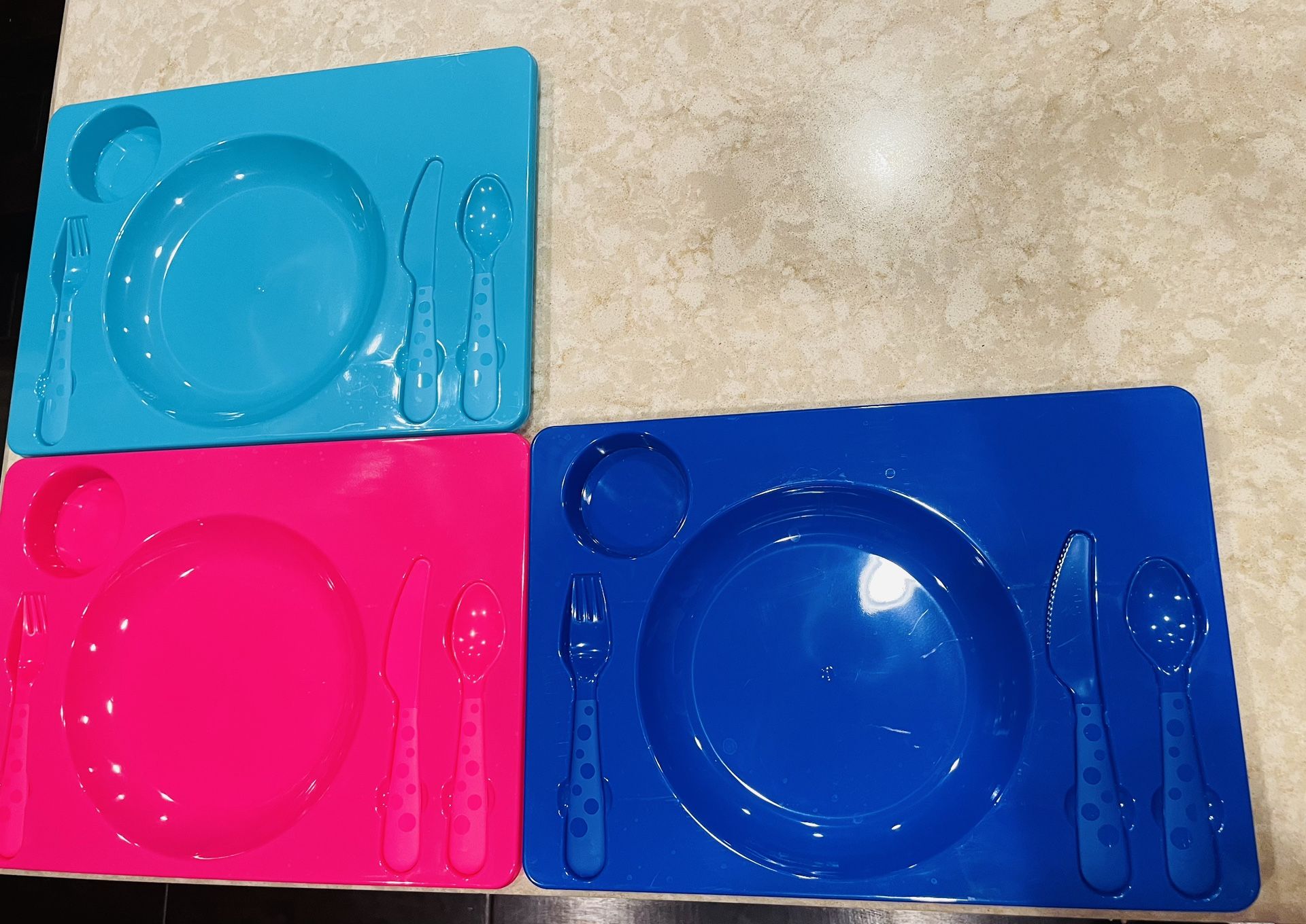 Assorted Food Tray/Utensils $5 EACH!