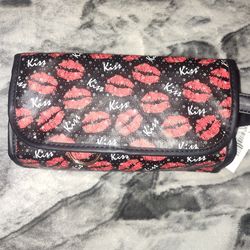 Kiss cosmetics bag