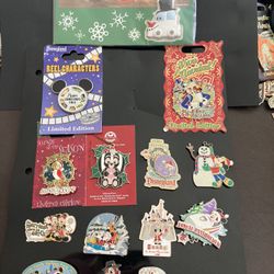 Disney Holiday Pins