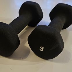 SET OF 2 BLACK 3lb DUMBBELLS