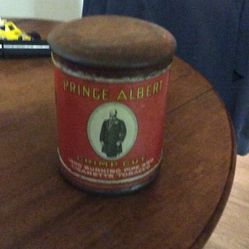 Vintage Prince Albert Tin
