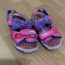 Minnie Sandals Size 7