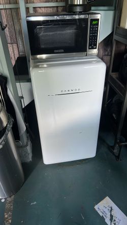 Mini fridge Darwin