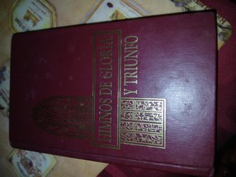 Free,   TENGO 8 Himnos De GLORIA .  Free