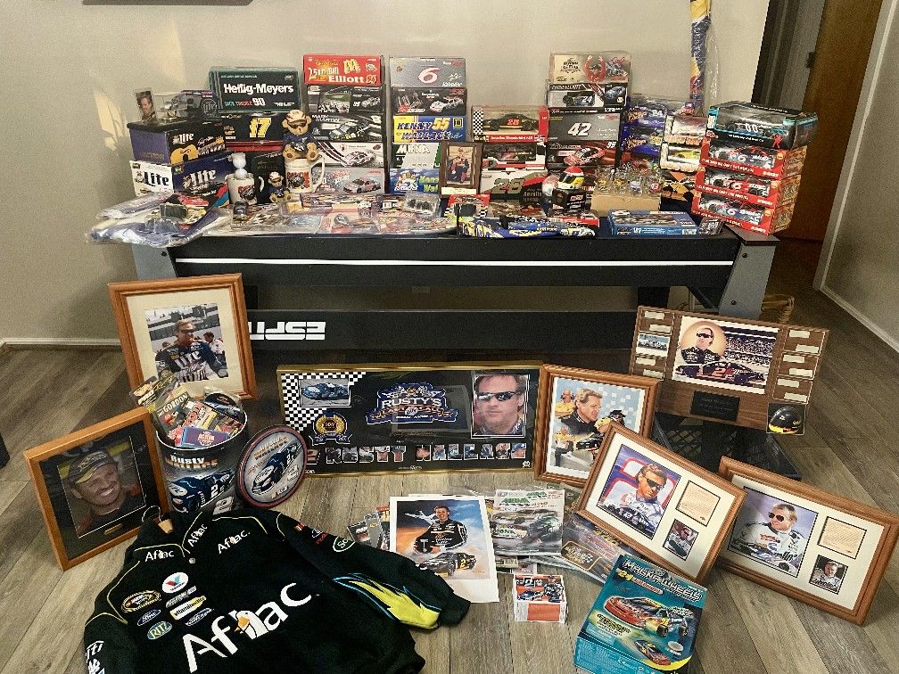 ATTENTION NASCAR FANS