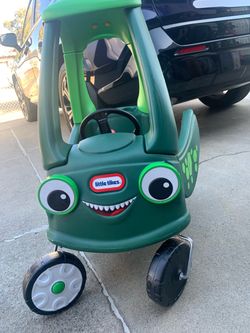 Little Tikes Dino Cozy Coupe Ride-On