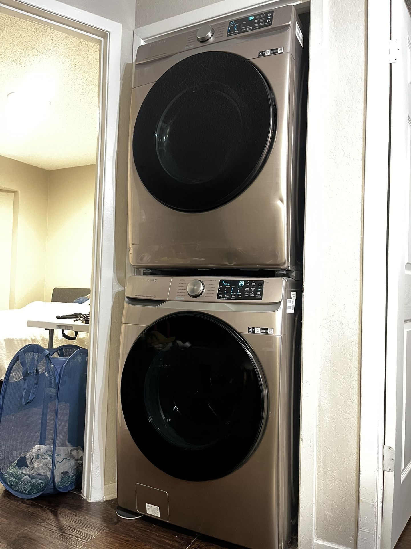 Samsung Washer/dryer, Front load 4.5cf