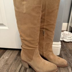 Women’s boots