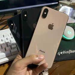 iPhone XS  -  Any Carrier 