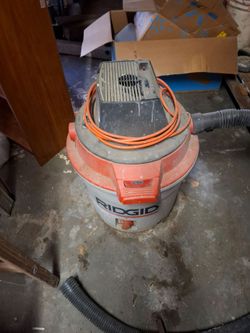 Large Ridgid wet/dry Vacuum