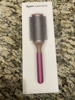 Dyson round brush