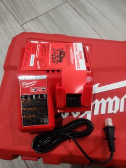 Milwaukee M18 Battery Charger