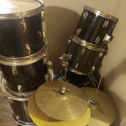 Mixed Drum Sets 