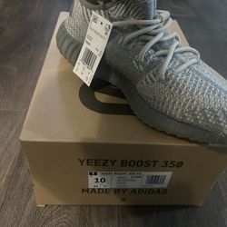 Yeezys Shoes