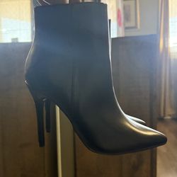 Women’s Boots 