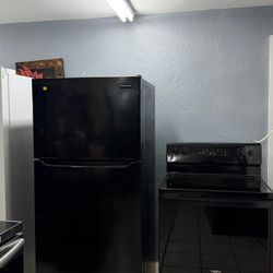 Stove And Refrigerator Warranty Included 
