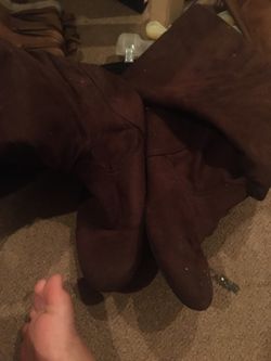 Size 7 women’s boots