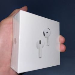 Air Pods 4 