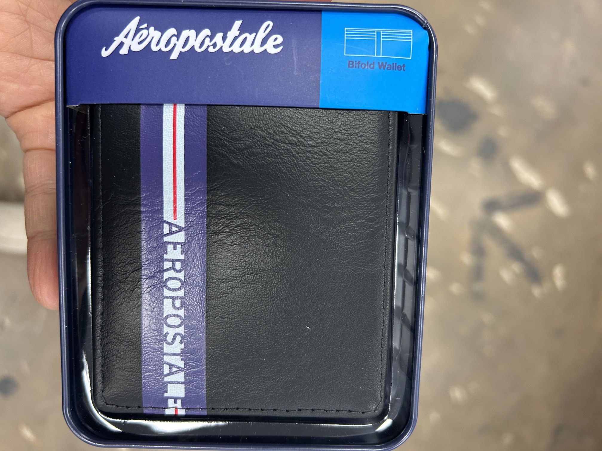 NWT Aeropostale men’s wallet