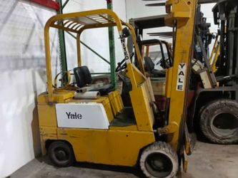 Forklift
