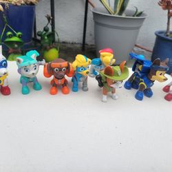 Paw Patrol Figures