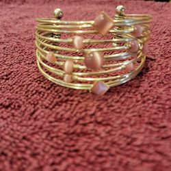 Bracelet With Pink Stones