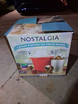 Nostalgia 4-Quart Electric Ice Cream Maker