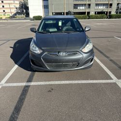 2012 Hyundai Accent