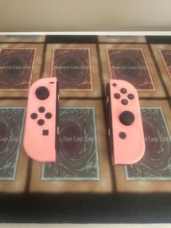 Nintendo Switch Pink Joycons
