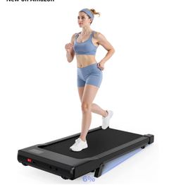 Treadmill with auto incline