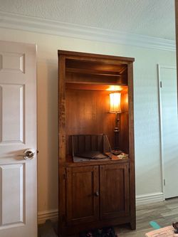 Set Rustic Wood Bookcase with Cabinet