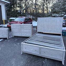 Queen Bedroom Furniture Tops Are Rough But Nice Set