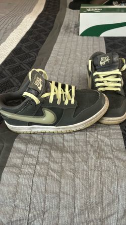 Nike shoes