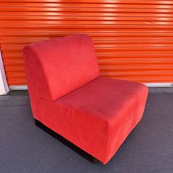 Red Lounge Chair 