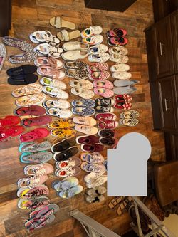 True womens size 8 shoe lot - Nike, Vans, Rothy’s