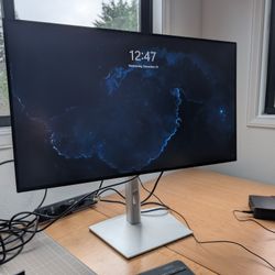 Dell UltraSharp 32 4K USB-C Hub Monitor - U3223QE