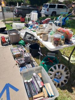 Free stuff in Arleta
