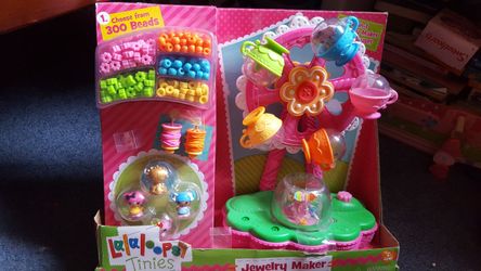 Lalaloopsy Jewelry Maker