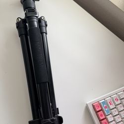 MACTREM Professional Camera Tripod, 62" DSLR Tripod for Travel, Super Lightweight and Reliable Stability Used