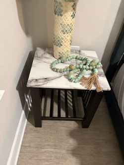 Sidetable (2)