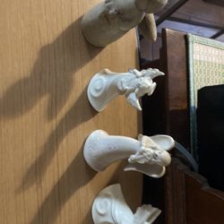 Angels (4) Figurines 