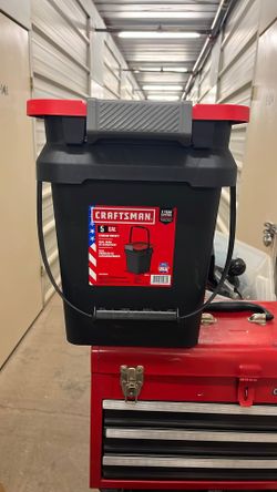 Craftsmans Bucket