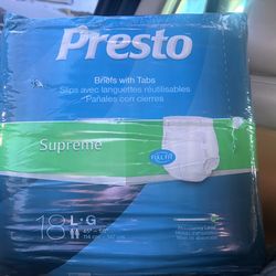 Presto briefs with tabs
