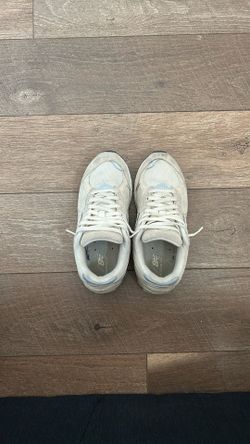 New Balance 2002R ‘Calm Taupe’