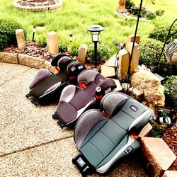 BOOSTER SEAT BACK ATTACHMENTS (great SHAPE & Condition :10/10)