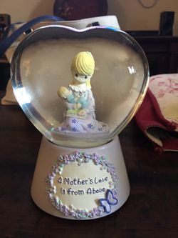 Precious moment snow globe